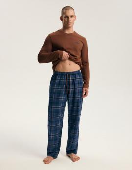 Kelmantas Pajamas